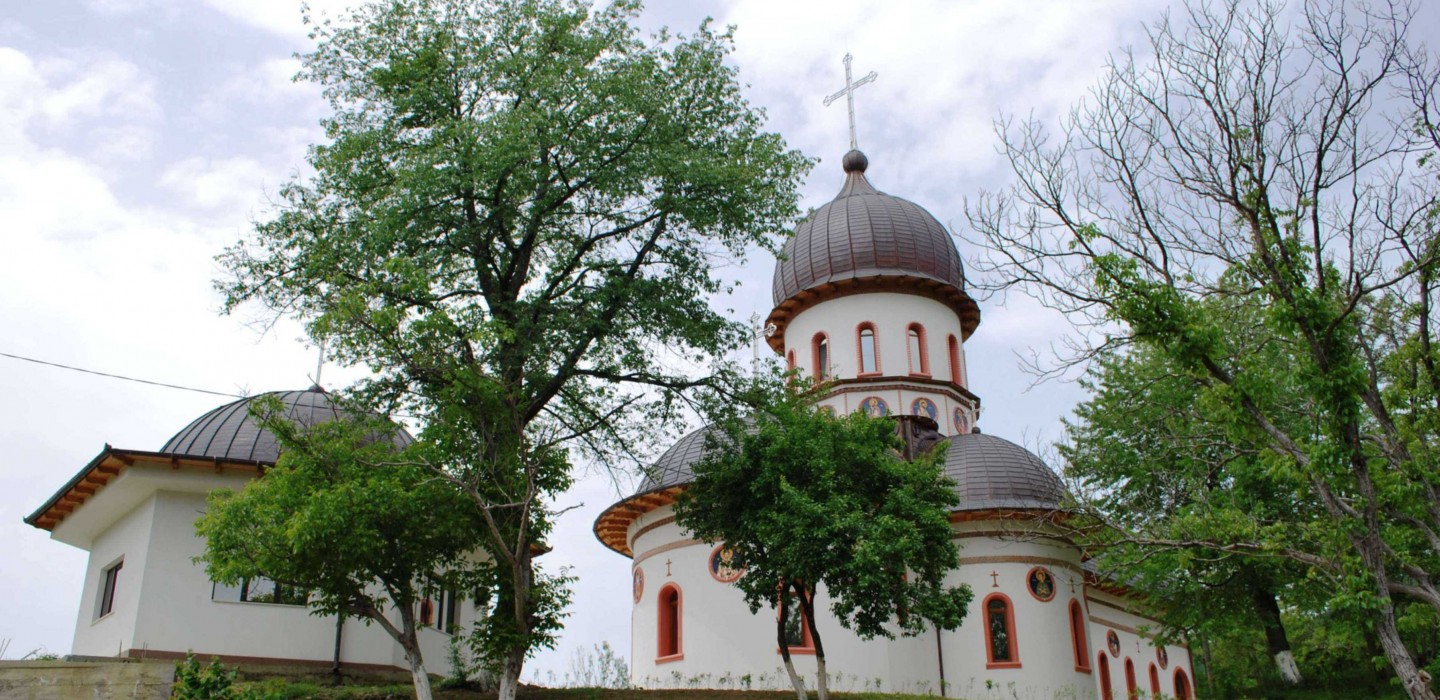 Sfânta Mănăstire Gruiul Lupului